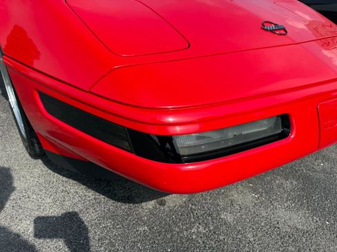 Used 1996 Chevrolet Corvette Coupe RWD image 38