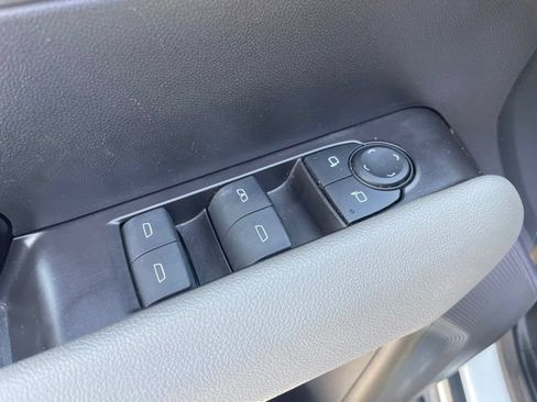 Used 2024 Chevrolet Colorado ZR2 w/ ZR2 Convenience Package III AWD/4WD image 10