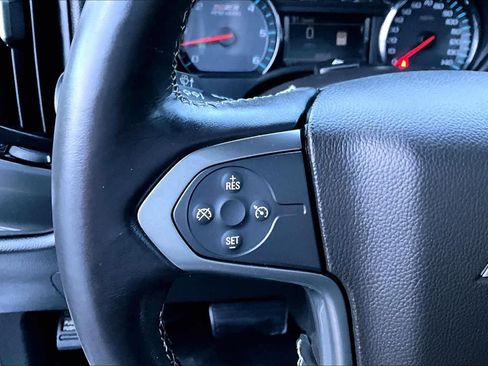 Used 2018 Chevrolet Silverado 1500 LT w/ All Star Edition image 21