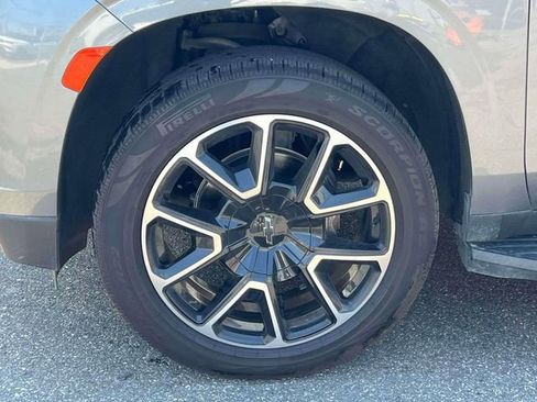 Used 2022 Chevrolet Tahoe RST w/ Luxury Package image 42