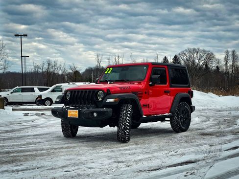 Certified 2022 Jeep Wrangler Willys image 8