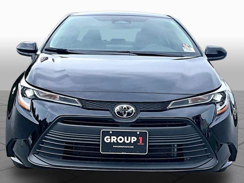 Used 2026 Toyota Corolla LE w/ LE Premium Package FWD image 3