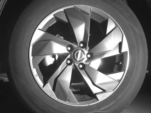 Used 2025 Nissan Rogue SV AWD/4WD image 12