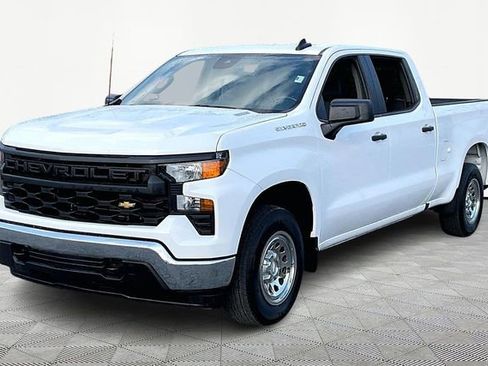 Used 2025 Chevrolet Silverado 1500 W/T w/ WT Value Package image 3