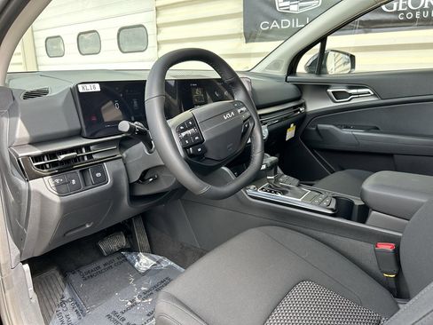 New 2026 Kia Sportage LX image 10