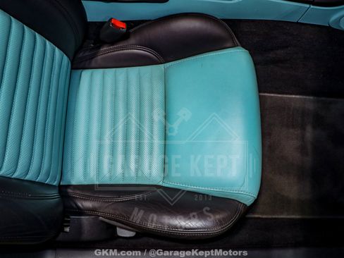 Used 2002 Ford Thunderbird Deluxe image 98