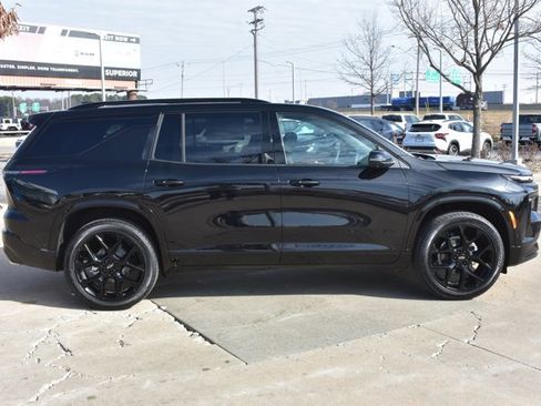 New 2026 Chevrolet Traverse RS image 4