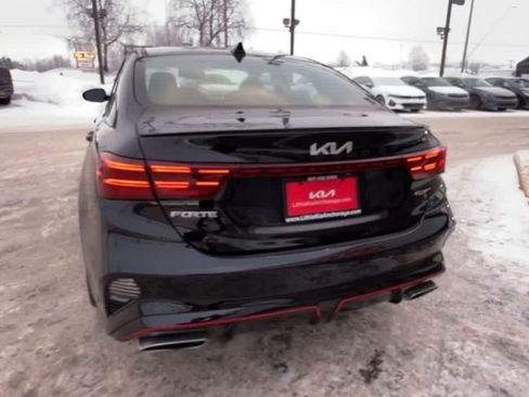 Certified 2022 Kia Forte GT FWD image 7