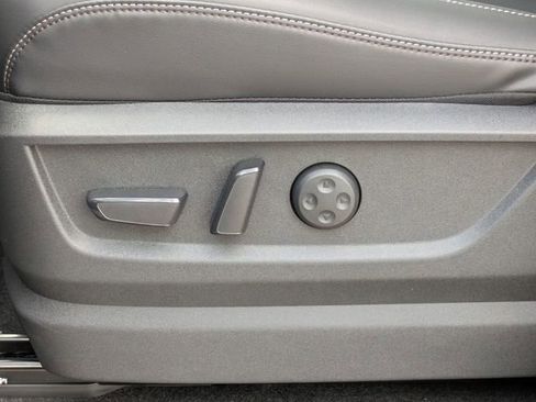 New 2026 Nissan Armada Platinum image 16