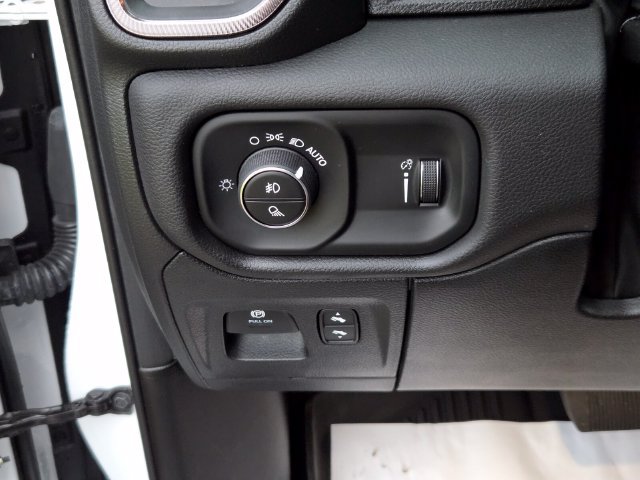 Used 2024 RAM 1500 Rebel w/ Rebel Level 2 Equipment Group AWD/4WD image 28