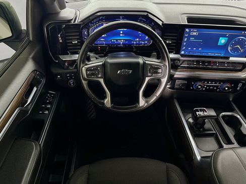 Used 2024 Chevrolet Silverado 1500 LT Trail Boss w/ Protection Package image 16