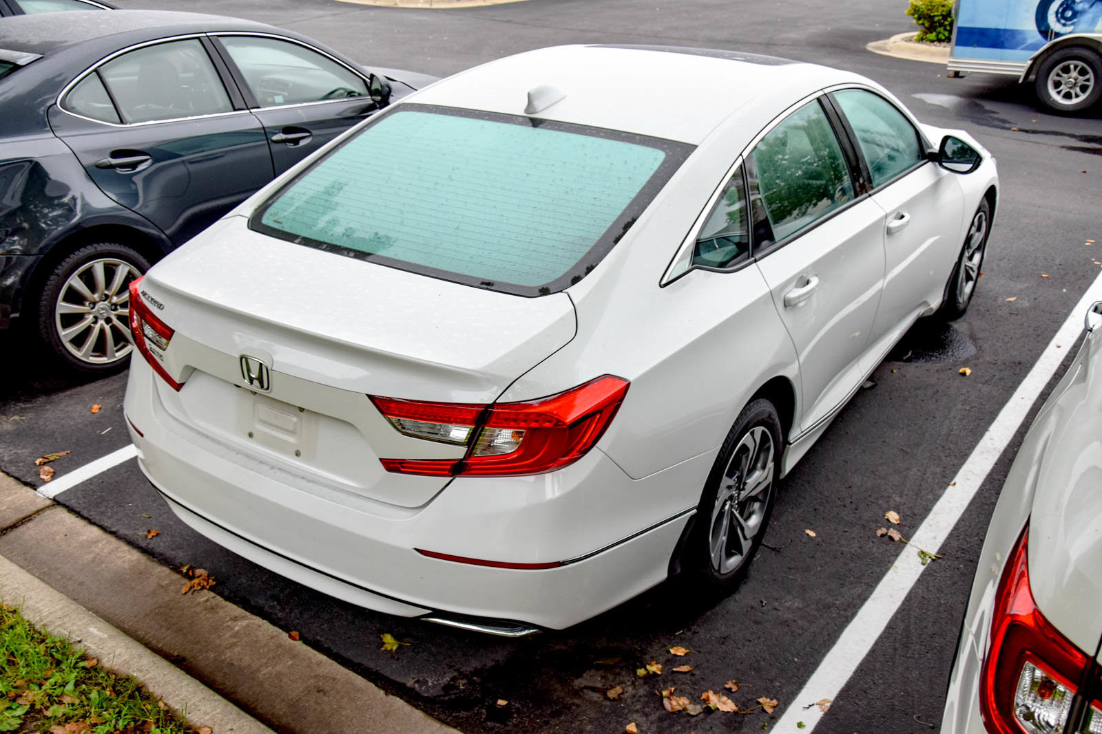 Used 2020 Honda Accord EX image 5