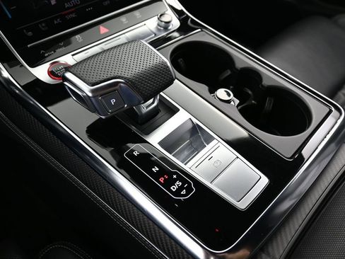 Used 2024 Audi RS Q8 AWD/4WD image 23