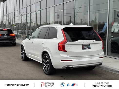 Used 2020 Volvo XC90 T6 Momentum w/ Protection Package Premier image 4