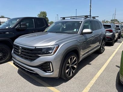 Used 2024 Volkswagen Atlas SEL Premium R-Line