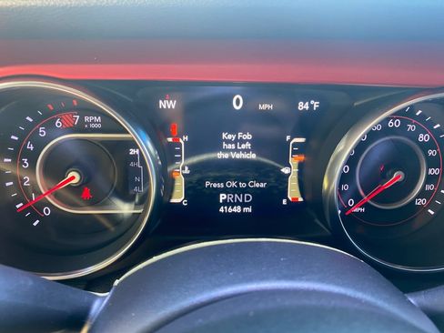 Used 2019 Jeep Wrangler Unlimited Rubicon AWD/4WD image 32