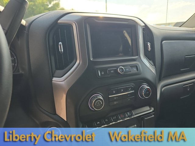 Used 2024 Chevrolet Silverado 1500 Custom AWD/4WD image 17
