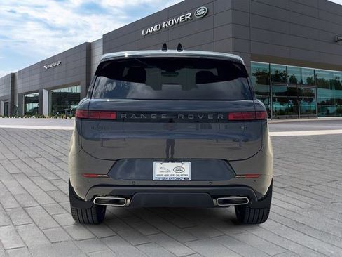New 2026 Land Rover Range Rover Sport Dynamic SE AWD/4WD image 4