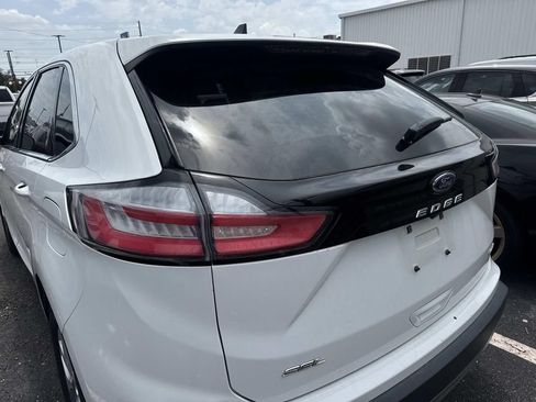 Used 2024 Ford Edge SEL AWD/4WD image 7