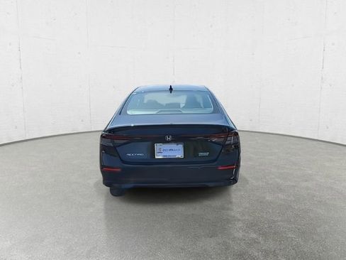 New 2026 Honda Accord Touring image 8
