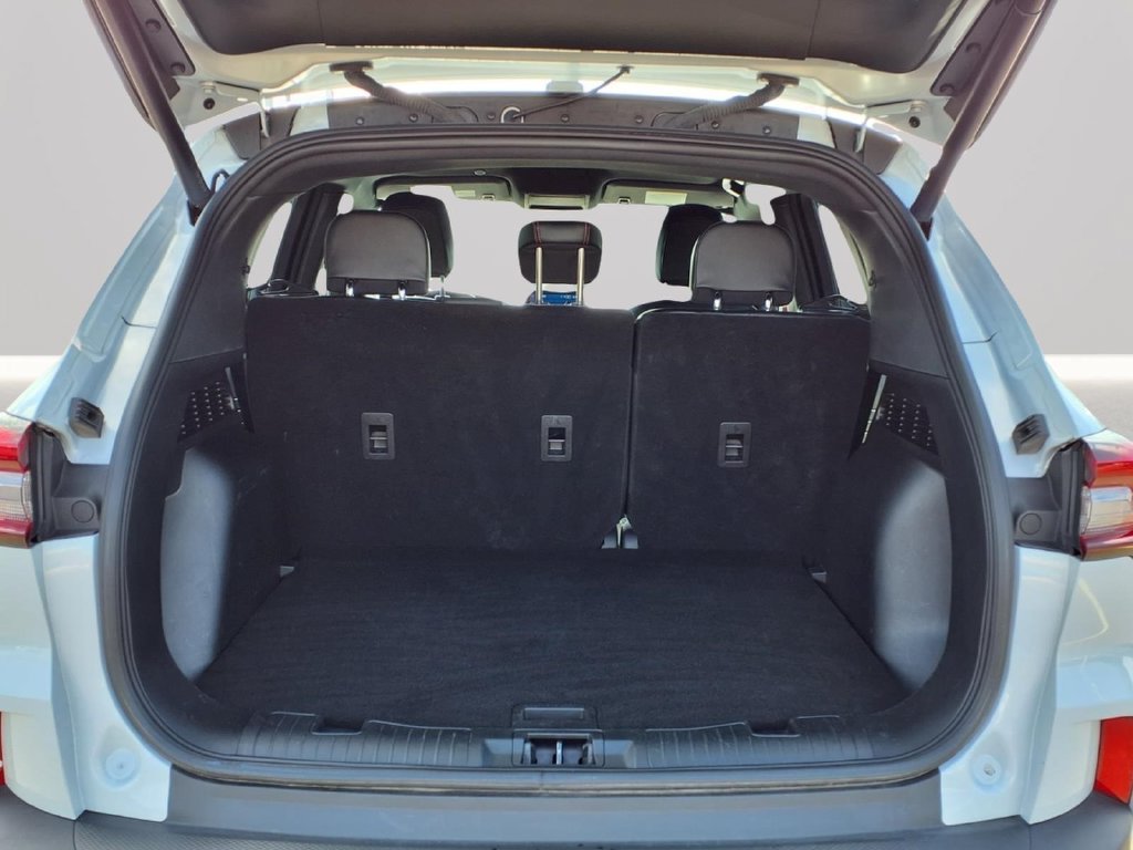 Used 2025 Ford Escape ST-Line Select AWD/4WD image 10