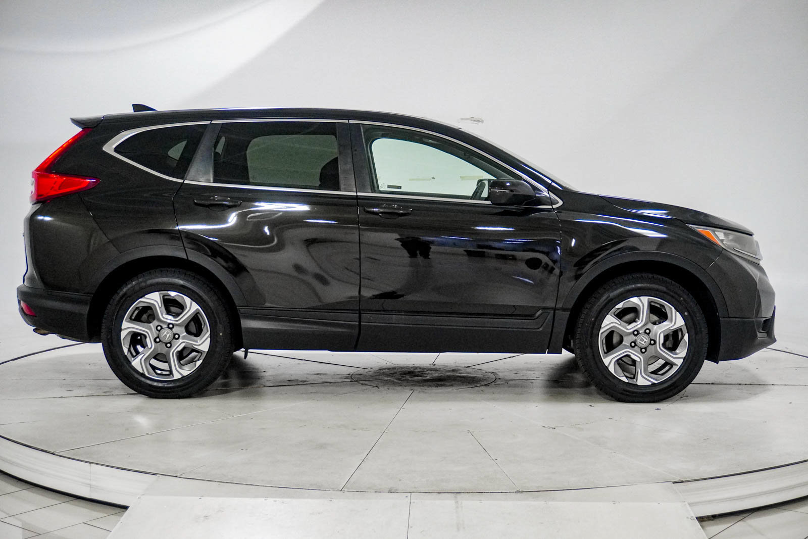 Used 2019 Honda CR-V EX image 11