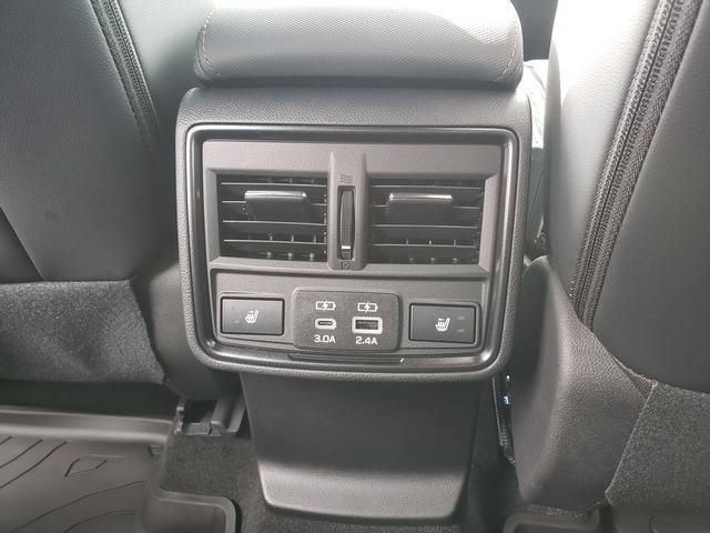 Used 2026 Subaru Forester Touring AWD/4WD image 12