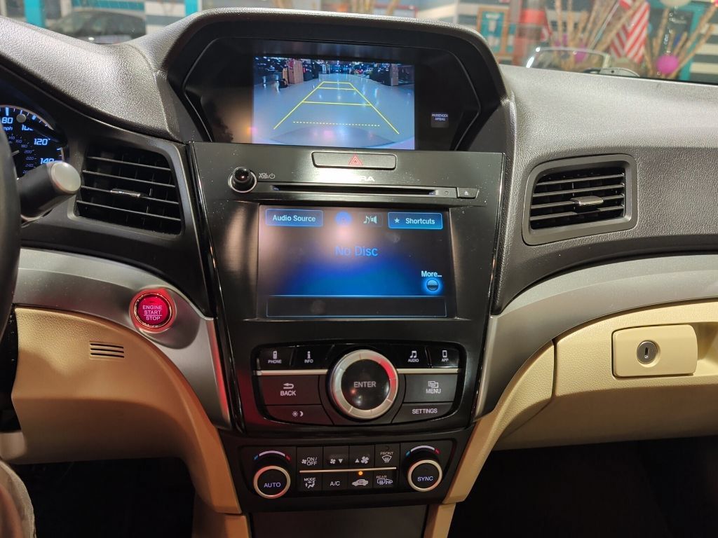 Used 2016 Acura ILX FWD image 18