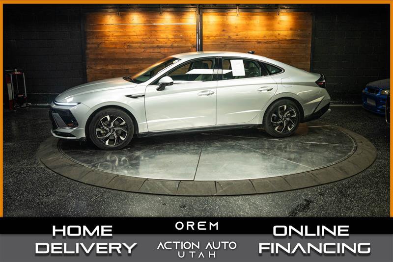 Used 2025 Hyundai Sonata SEL FWD image 1