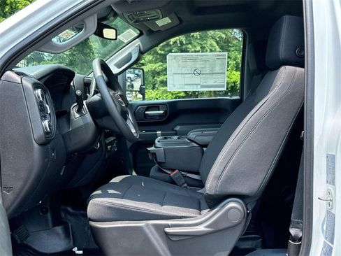 New 2025 GMC Sierra 2500 Pro w/ Convenience Package image 13