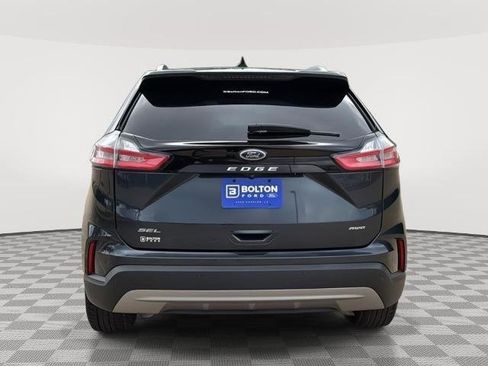 Certified 2022 Ford Edge SEL w/ Convenience Package image 4