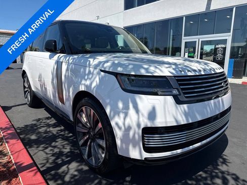 Used 2025 Land Rover Range Rover SV AWD/4WD image 5