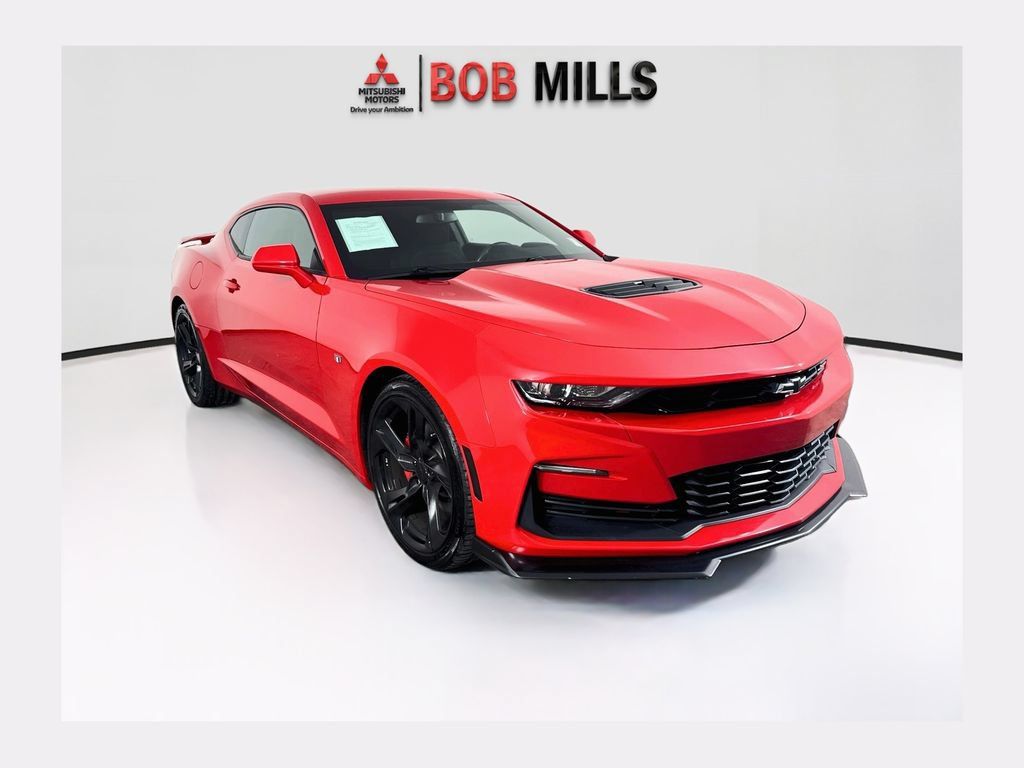 Used 2021 Chevrolet Camaro SS RWD image 1