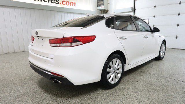Used 2018 Kia Optima LX w/ 17" Alloy Wheels Package FWD image 6