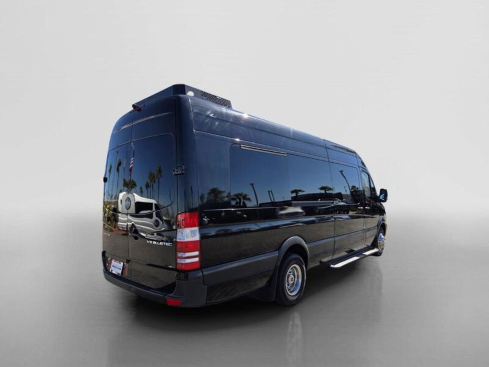 Used 2016 Mercedes-Benz Sprinter 3500 image 5