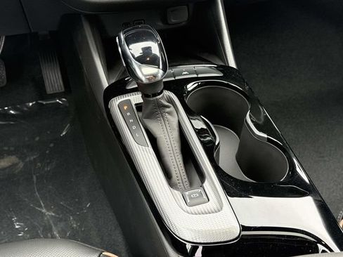 New 2026 Buick Envista Avenir image 16