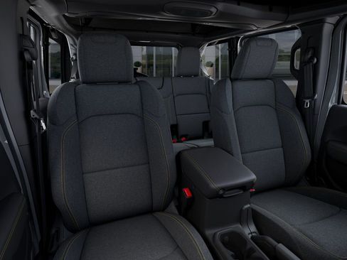 New 2026 Jeep Wrangler Unlimited Sahara AWD/4WD image 16