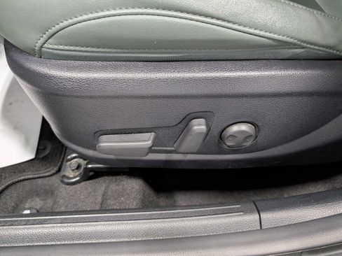 Certified 2024 Kia Seltos SX w/ SX Sunroof Package AWD/4WD image 40