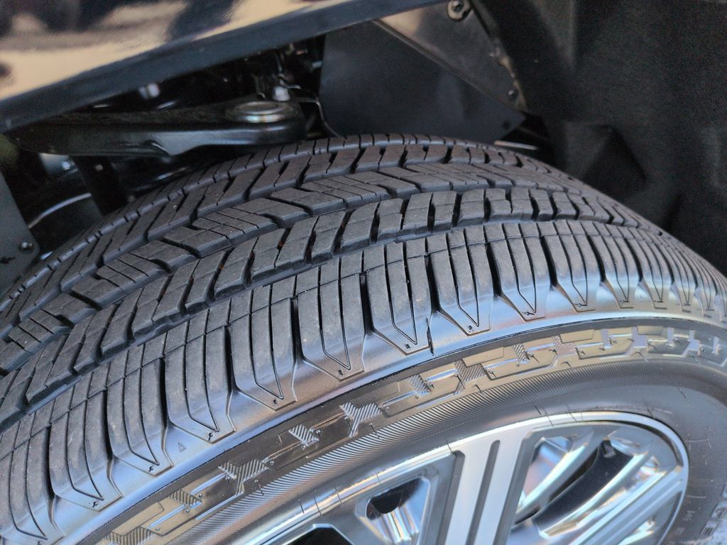 Used 2026 Toyota Tundra Capstone AWD/4WD image 28