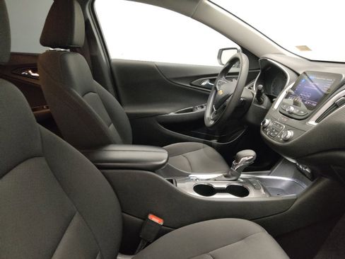 Used 2022 Chevrolet Malibu LT image 21