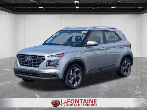 Used 2025 Hyundai Venue SEL FWD image 1