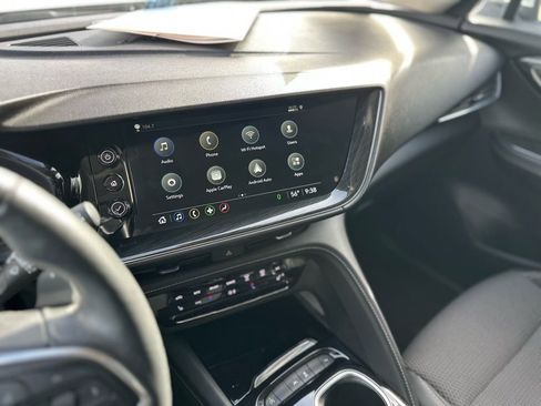 Used 2023 Buick Envision Preferred image 18