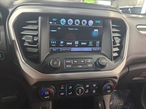 Used 2017 GMC Acadia SLT FWD image 20