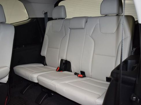 New 2025 Kia Telluride S FWD image 11