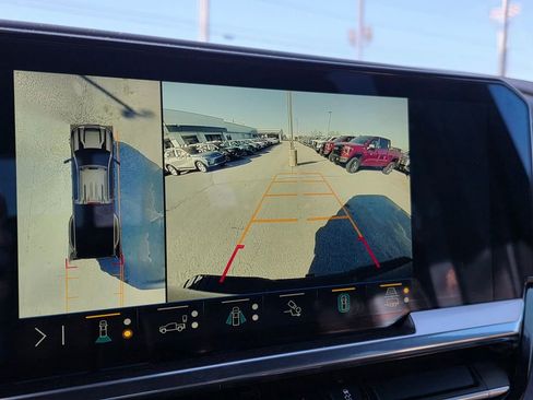 Used 2024 Chevrolet Silverado 3500 High Country w/ High Country Premium Package image 15