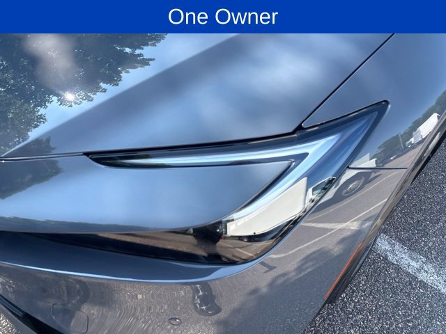 Used 2024 Toyota Prius XLE AWD/4WD image 7