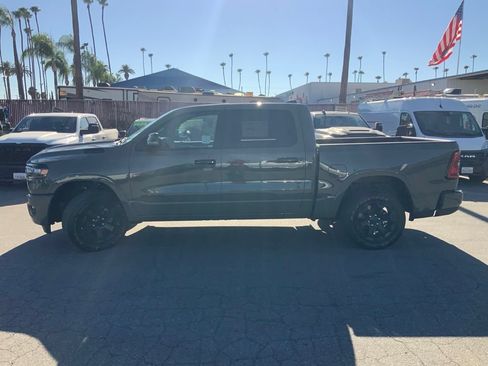 New 2026 RAM 1500 Big Horn w/ Night Edition AWD/4WD image 4