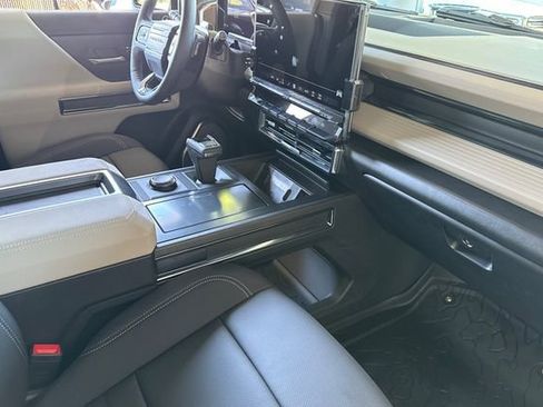 New 2026 GMC Hummer EV SUV image 15