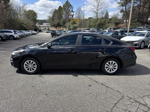 Used 2021 Kia Forte Sedan image 4
