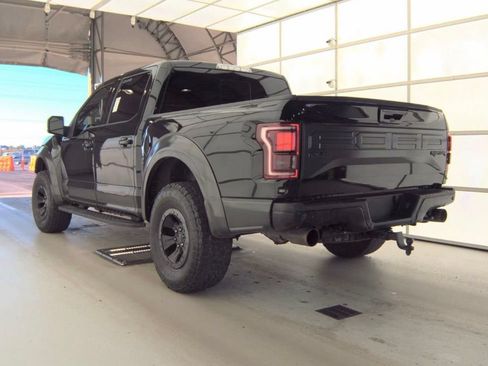 Used 2017 Ford F150 Raptor w/ Equipment Group 802A Luxury AWD/4WD image 5